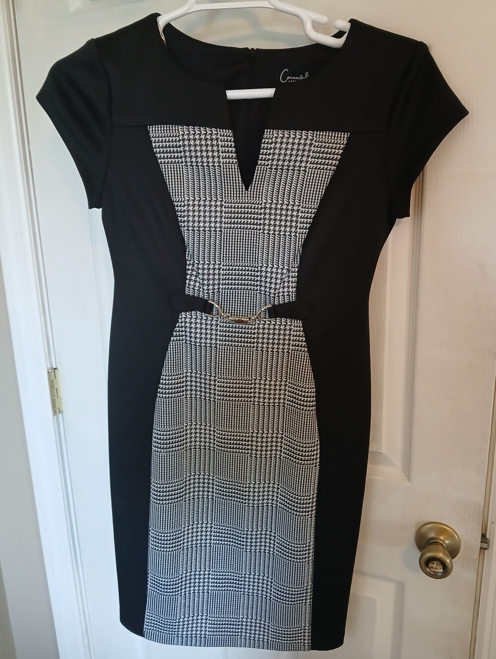 Connected apparel Black Dress with Black-and-White Houndstooth Panel